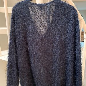 Women’s TRIBAL  Size XL Navy Blue VNeck Sweater